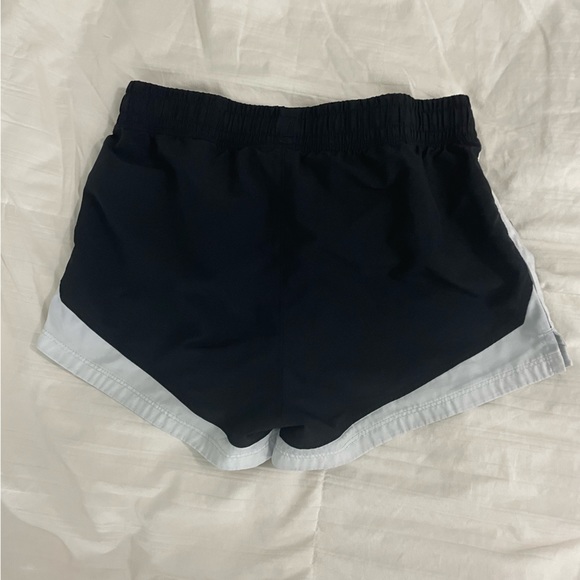 Under Armour Shorts - Picture 4 of 4